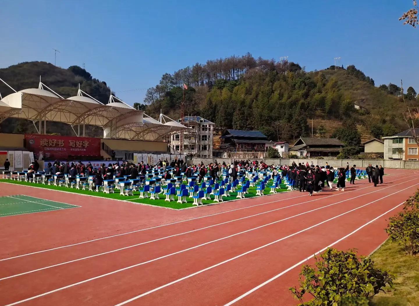 济宁市硅PU学校塑胶跑道 - 厂家